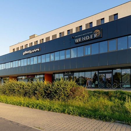 Krakow Studio With Parking & Terrace Near Zalew Bagry By Renters Prestige Buitenkant foto